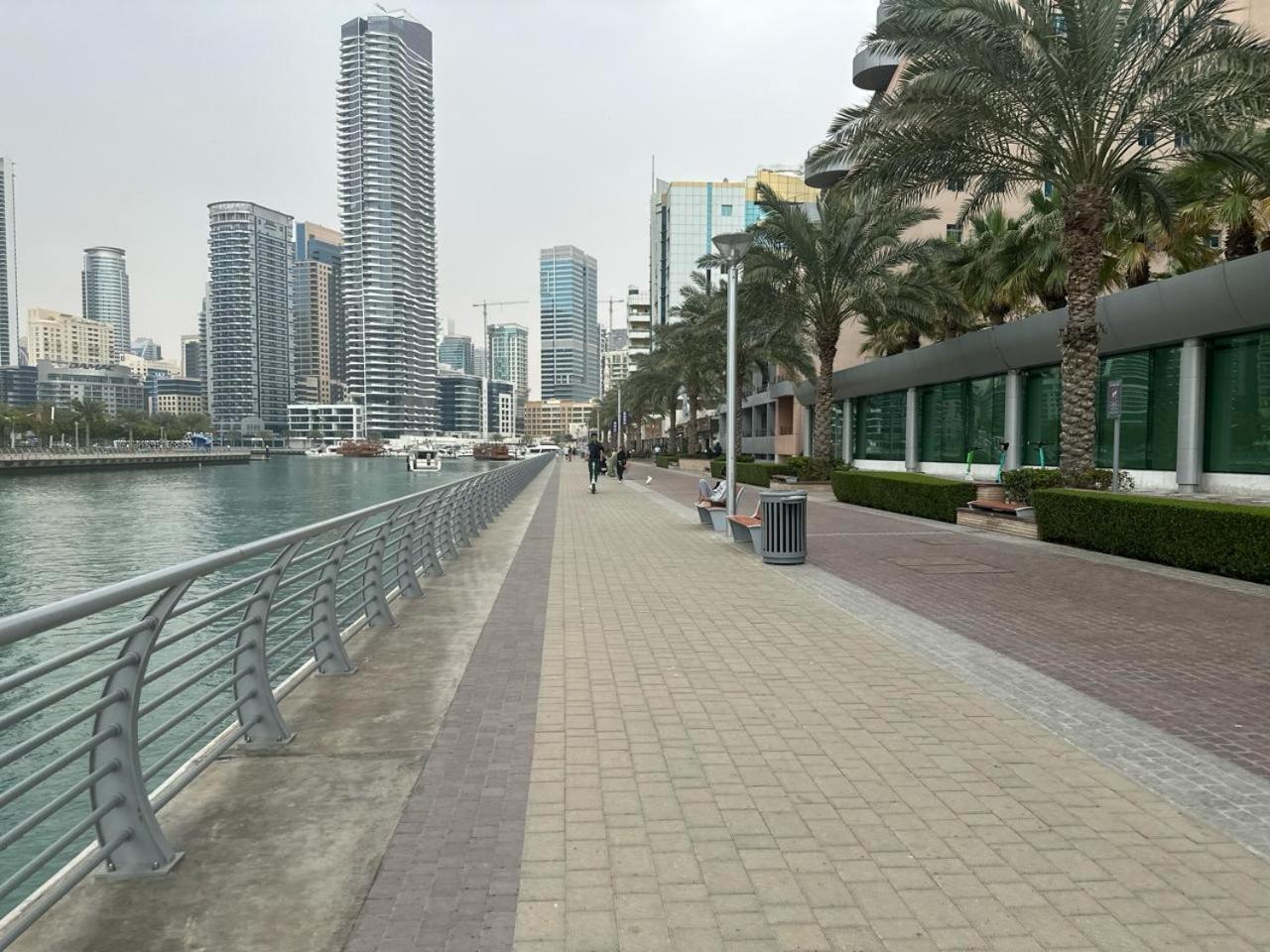 Success Luxury Apartment - 5 Min Away Marina Corniche - Free Housekeeping Provided Everyday-24-7 Staff Available For Services Dubai Exterior foto