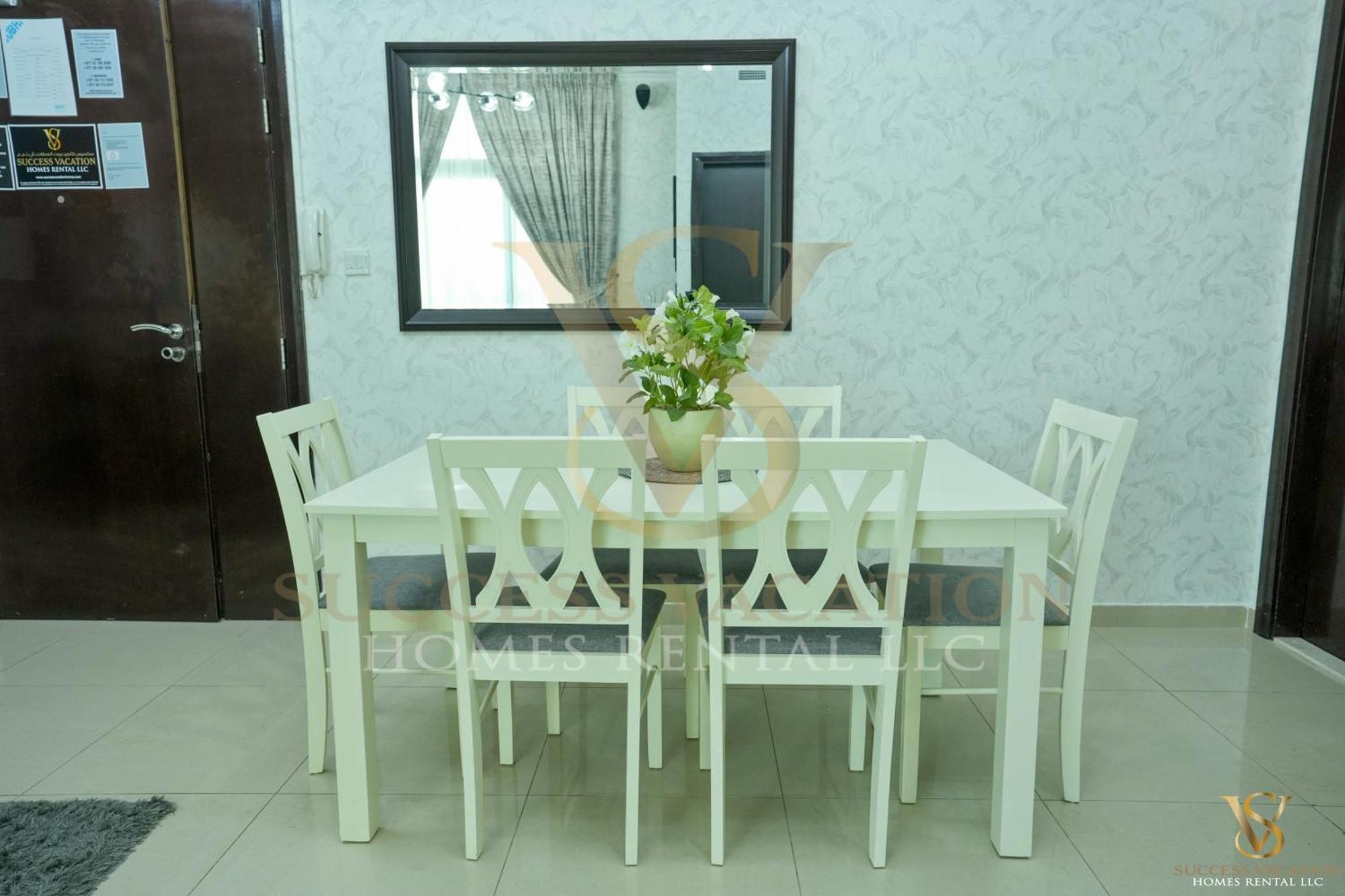 Success Luxury Apartment - 5 Min Away Marina Corniche - Free Housekeeping Provided Everyday-24-7 Staff Available For Services Dubai Exterior foto